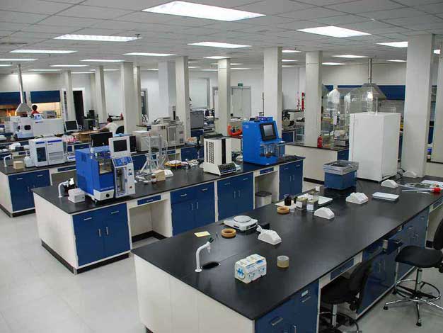 深圳中央實(shí)驗(yàn)臺(tái)安裝案例